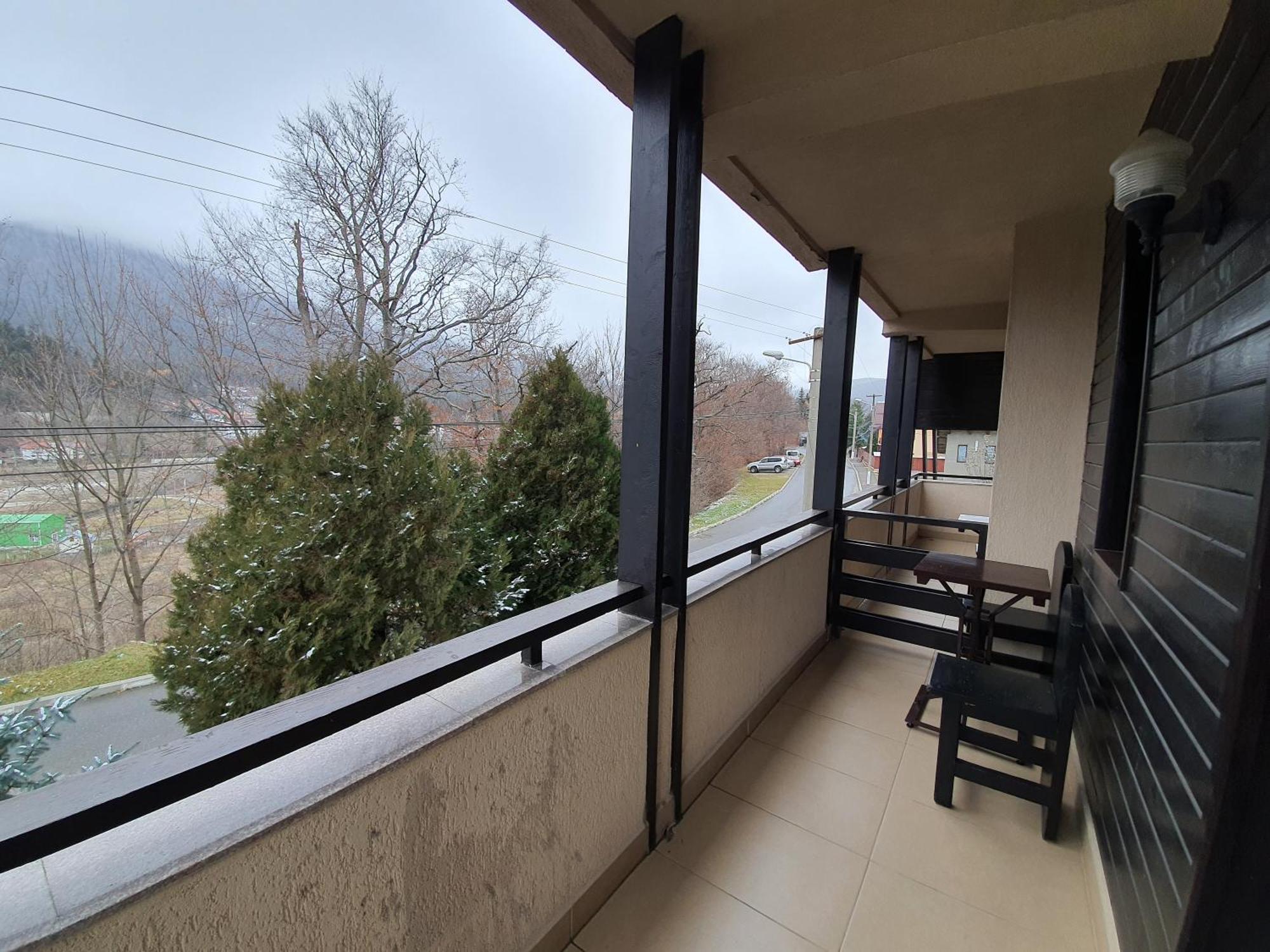 Pensiunea Public House Буштени Номер фото